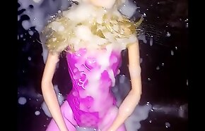 Barbie bañada en cream 2
